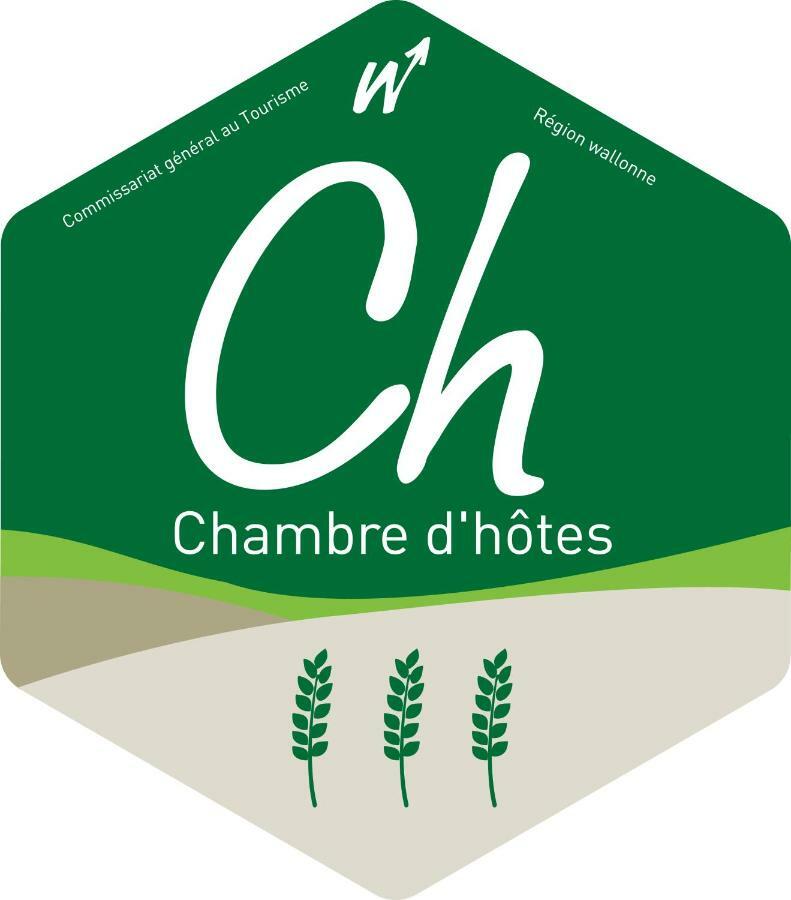 Entre Monts Et Collines B&B Et Spa En Option Exterior foto